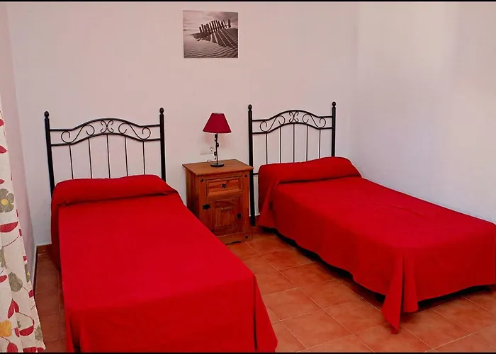 Cala De Puntalejo * كونيل ذي لا فرونتيرا